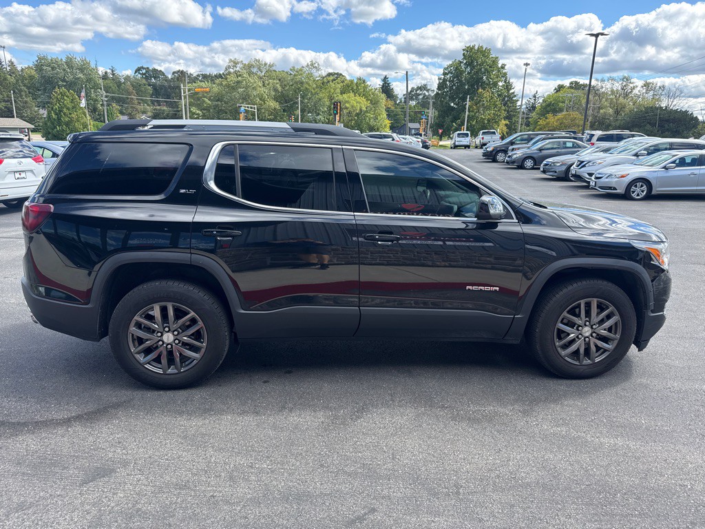 2017 GMC Acadia Image 6