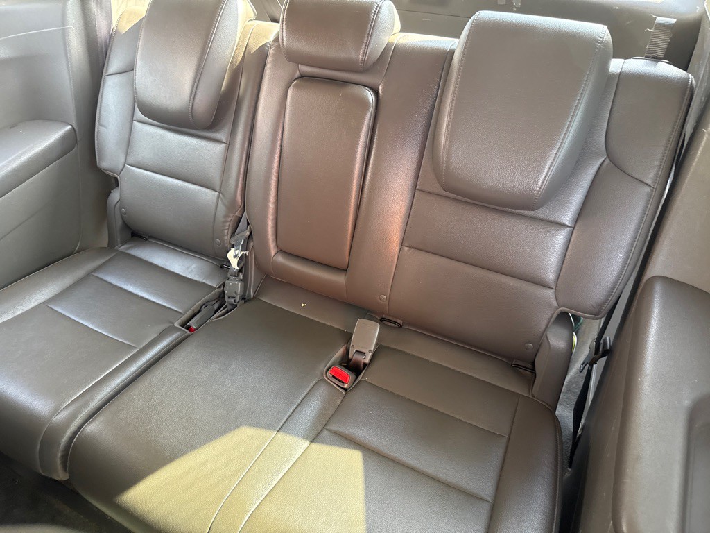 2012 Honda Odyssey Image 10