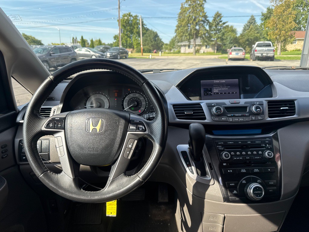 2012 Honda Odyssey Image 11