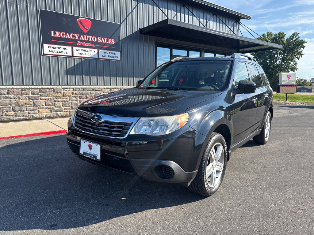 2010 Subaru Forester Image 1