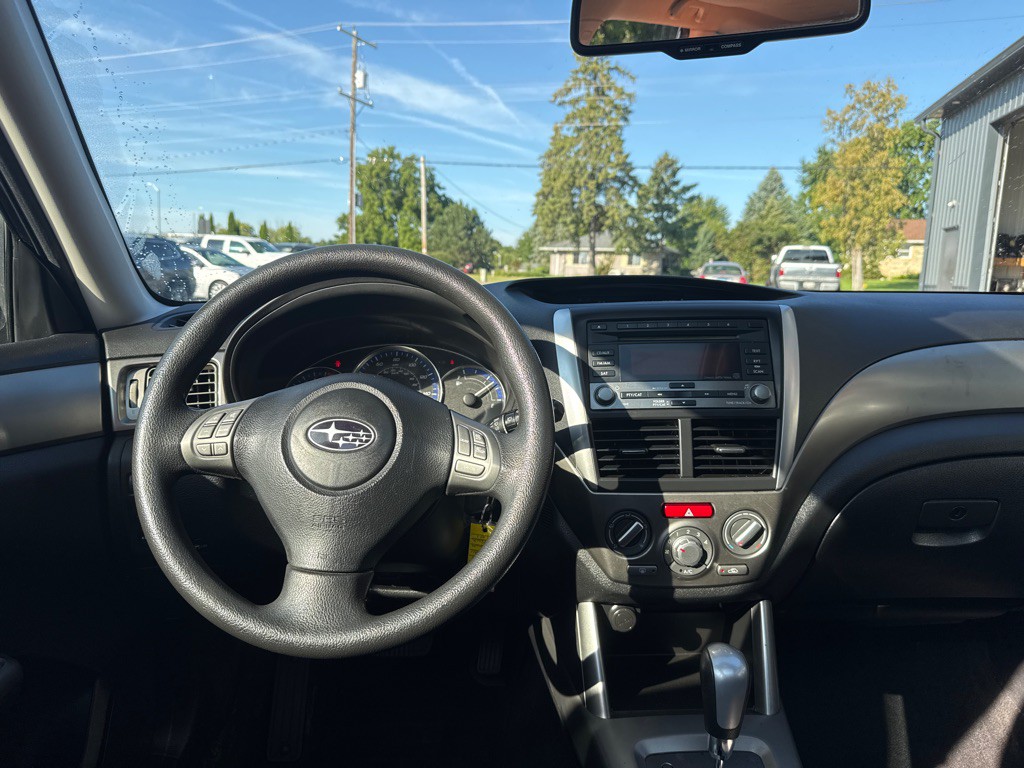 2010 Subaru Forester Image 11
