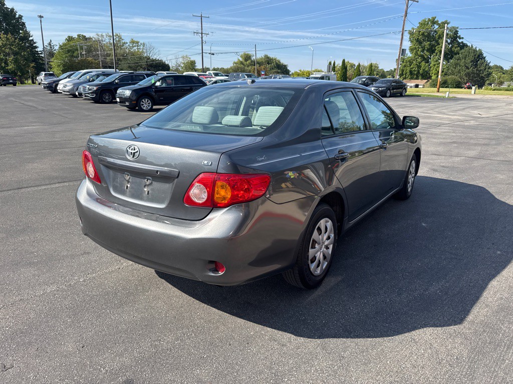 2010 Toyota Corolla Image 5