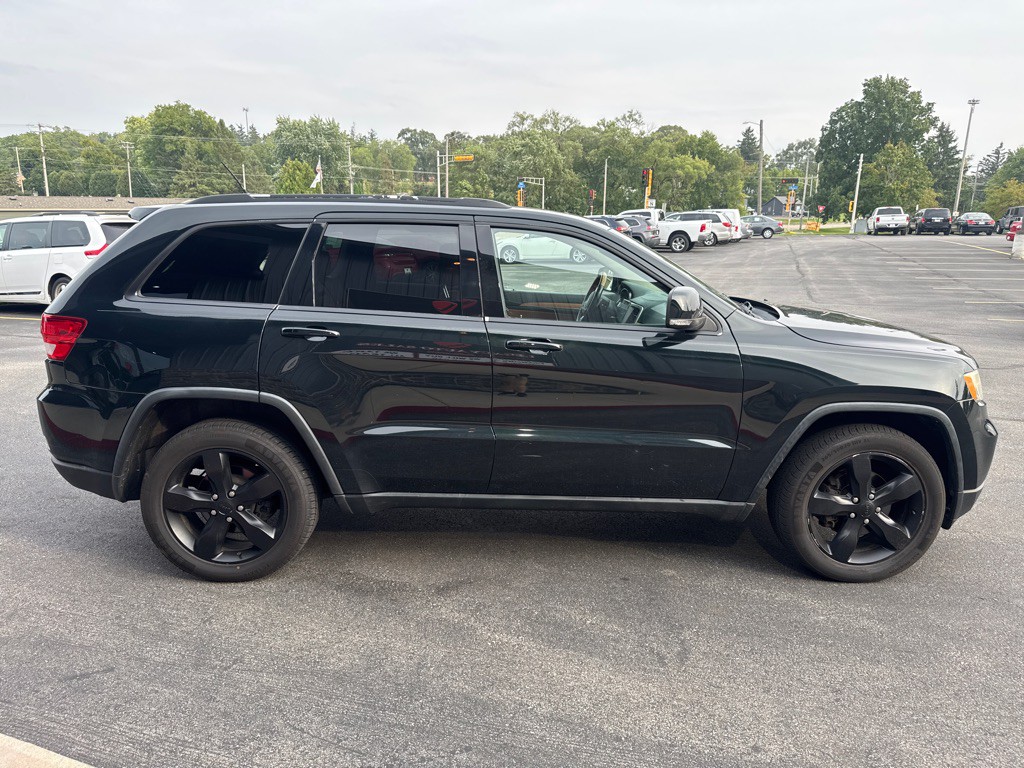2012 Jeep Grand Cherokee Image 6