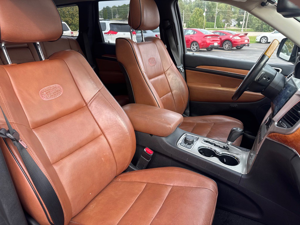 2012 Jeep Grand Cherokee Image 13