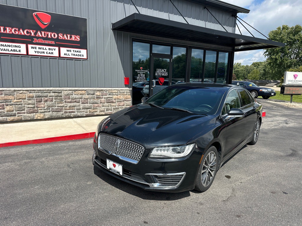 2017 Lincoln MKZ Image 1