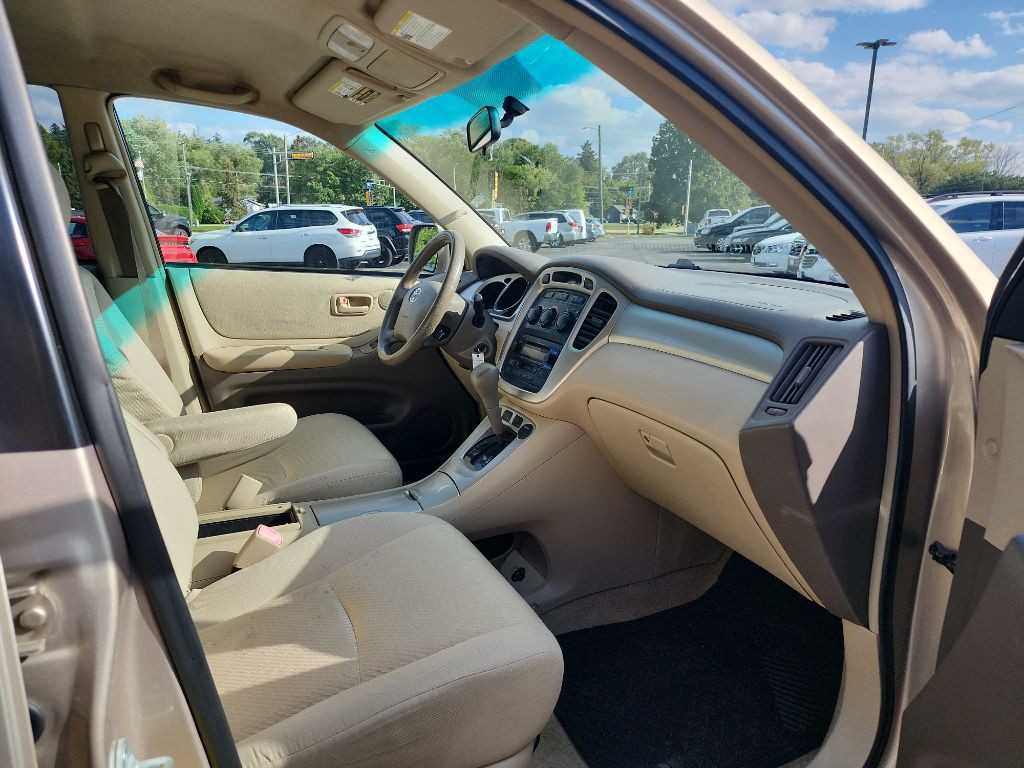 2005 Toyota Highlander Image 9