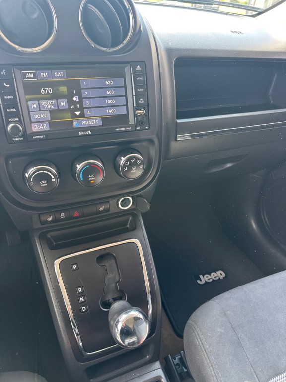 2016 Jeep Patriot Image 14