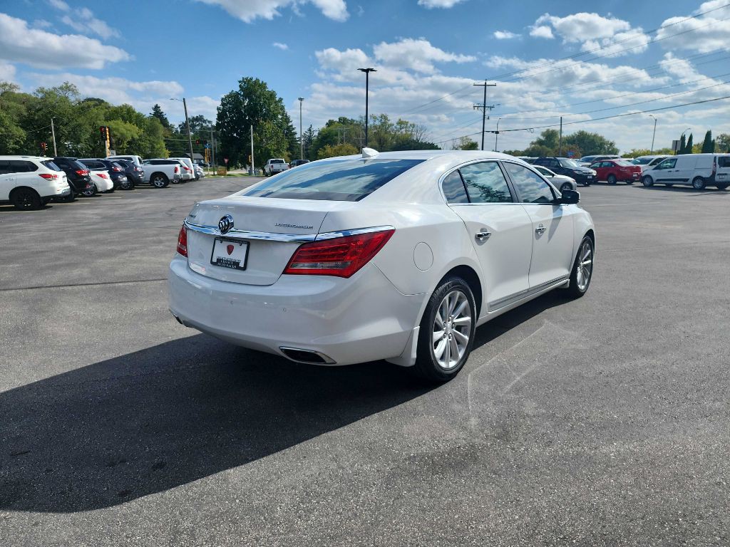 2016 Buick Lacrosse Image 5