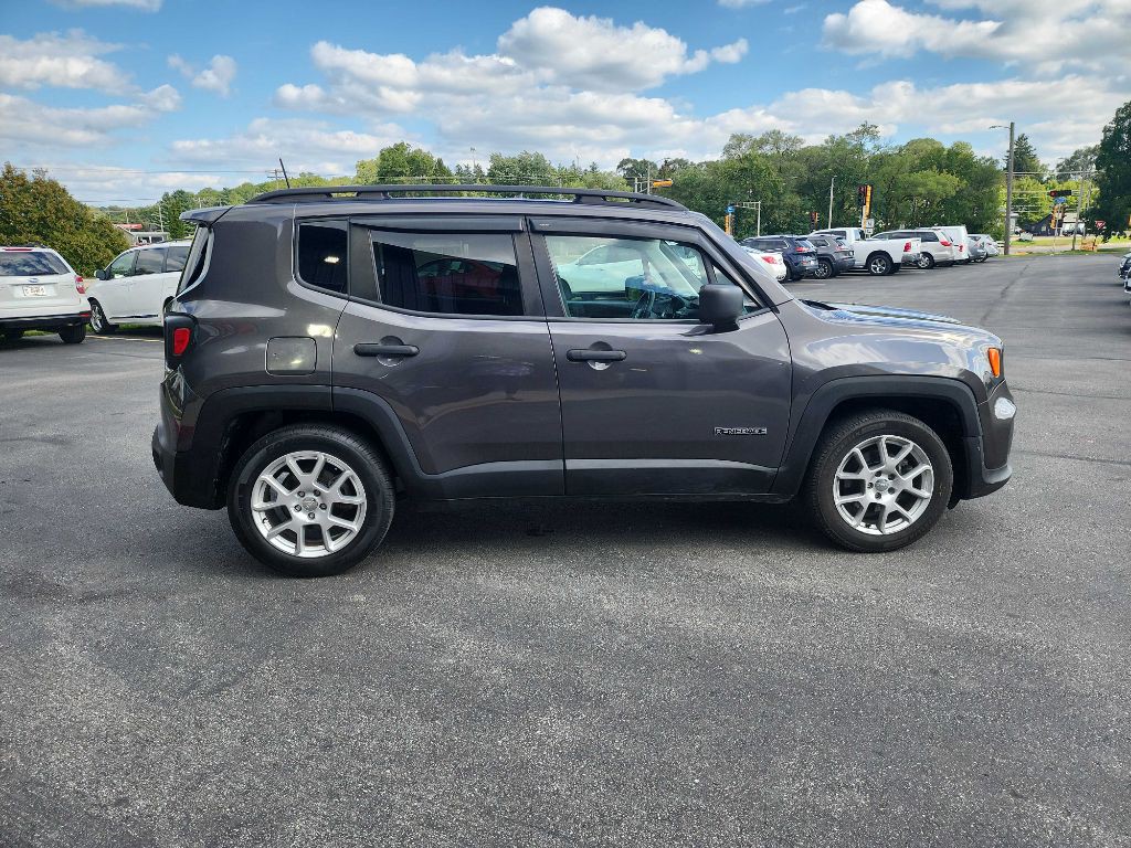 2021 Jeep Renegade Image 6