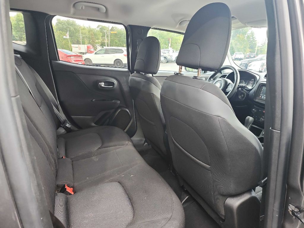 2021 Jeep Renegade Image 10
