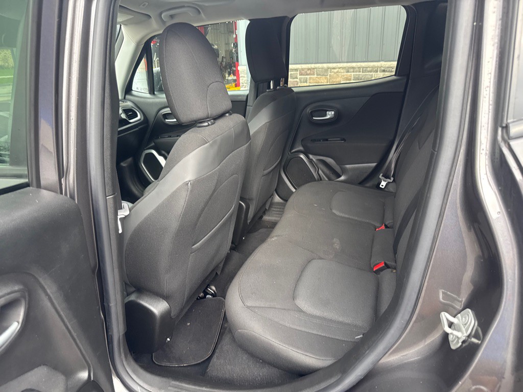 2021 Jeep Renegade Image 9