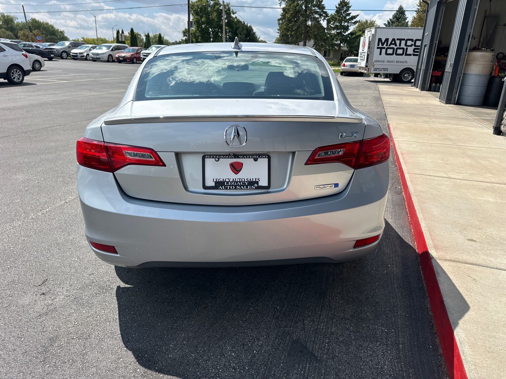 2014 Acura ILX Image 4