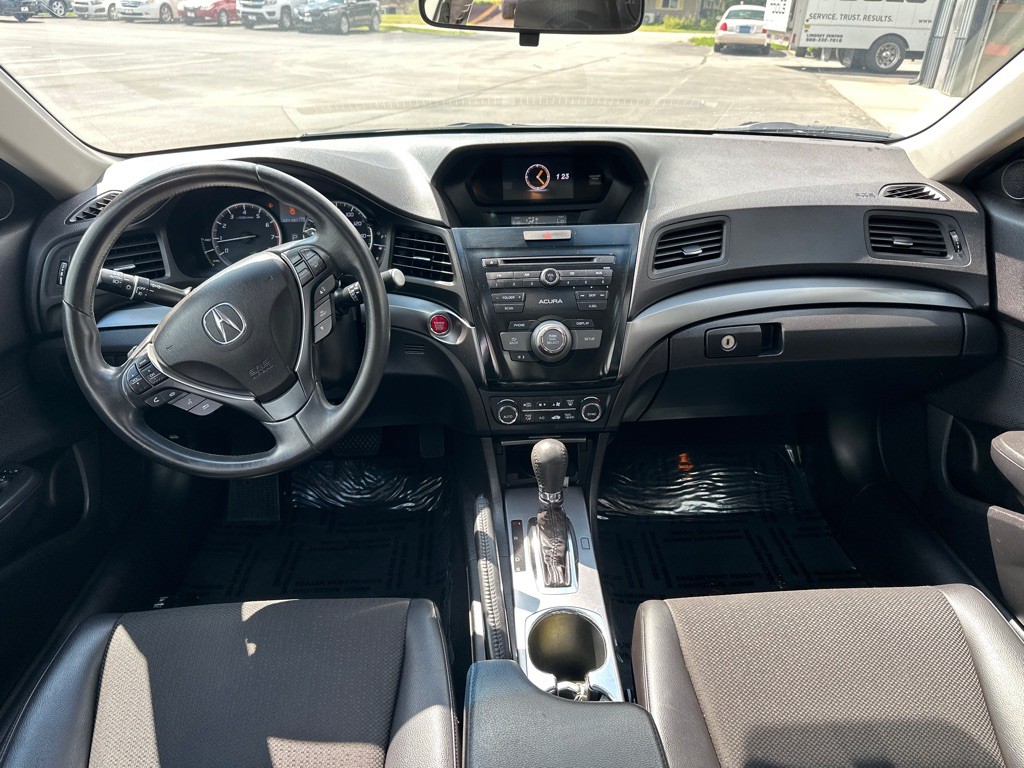 2014 Acura ILX Image 11