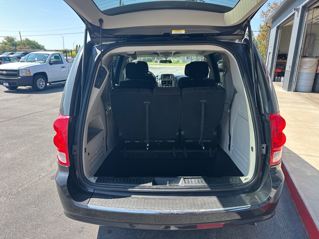 2012 Dodge Grand Caravan Image 5