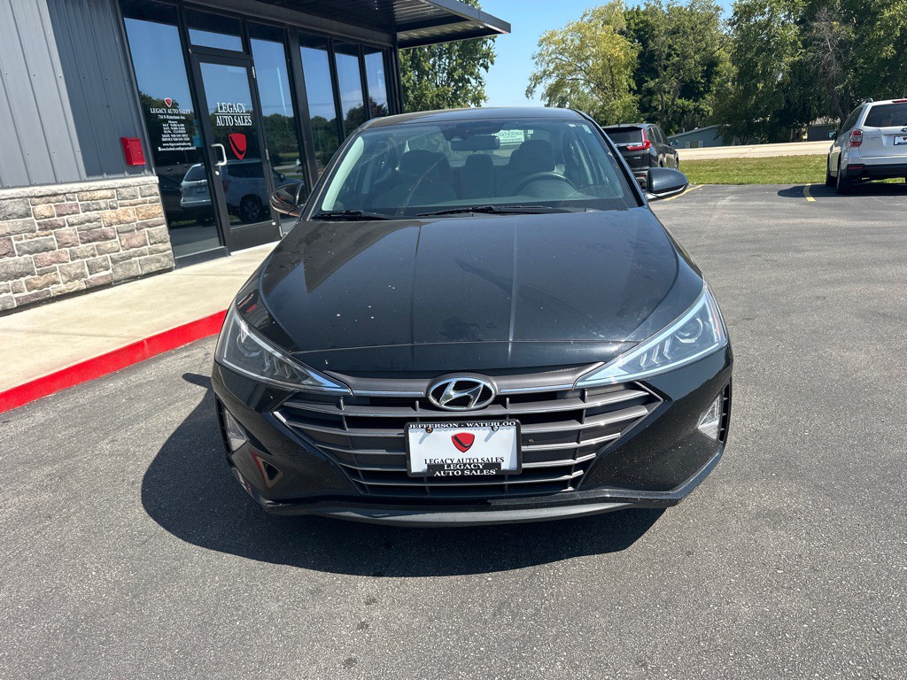 2019 Hyundai Elantra Image 8