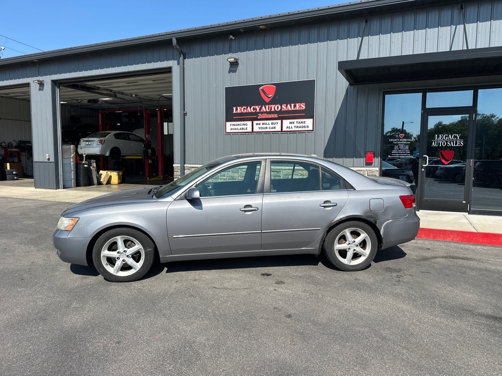 2008 Hyundai Sonata Image 2