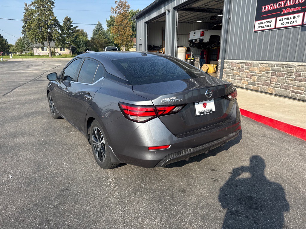 2021 Nissan Sentra Image 3