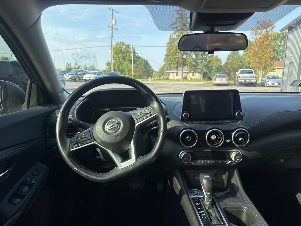 2021 Nissan Sentra Image 10