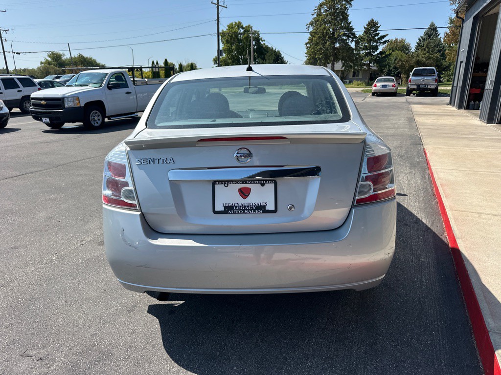 2012 Nissan Sentra Image 4