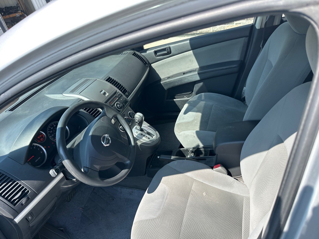 2012 Nissan Sentra Image 11