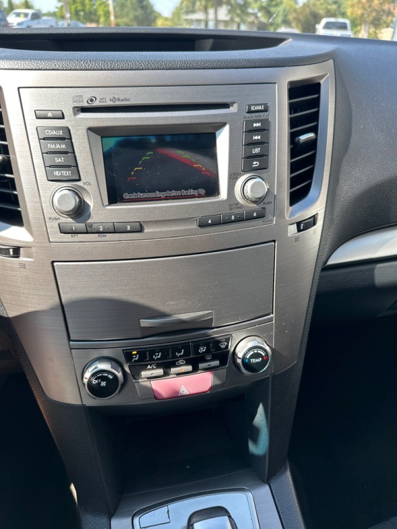 2014 Subaru Legacy Image 13