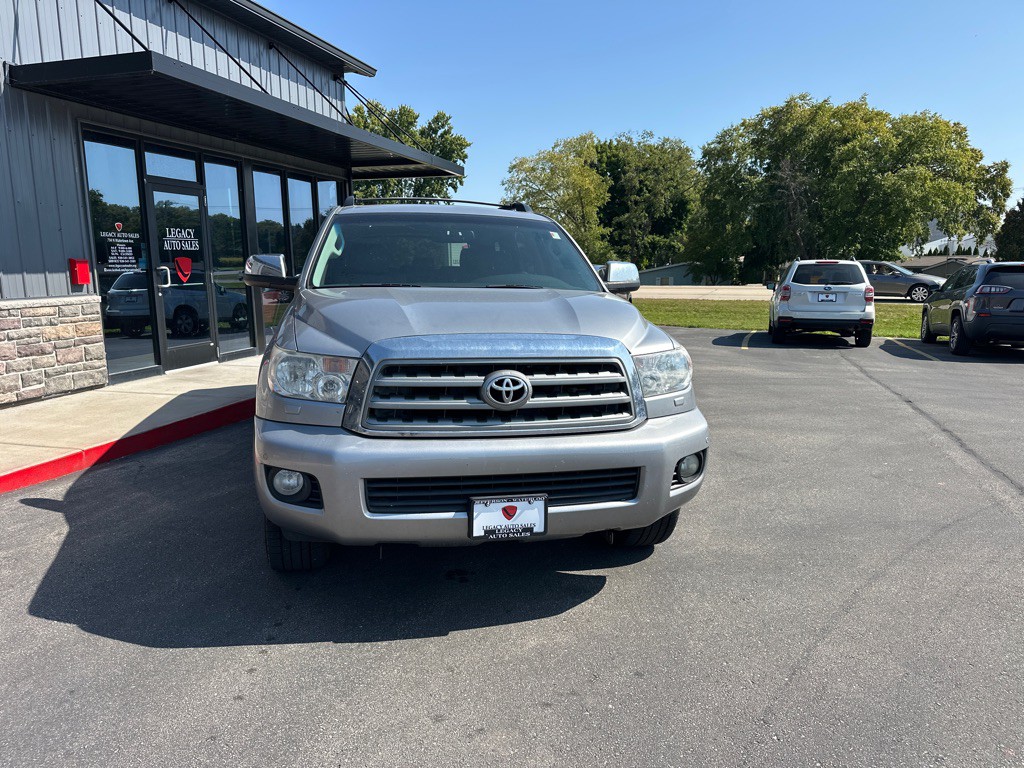 2011 Toyota Sequoia Image 10