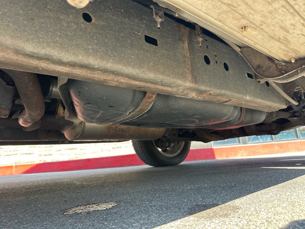 2011 Toyota Sequoia Image 21