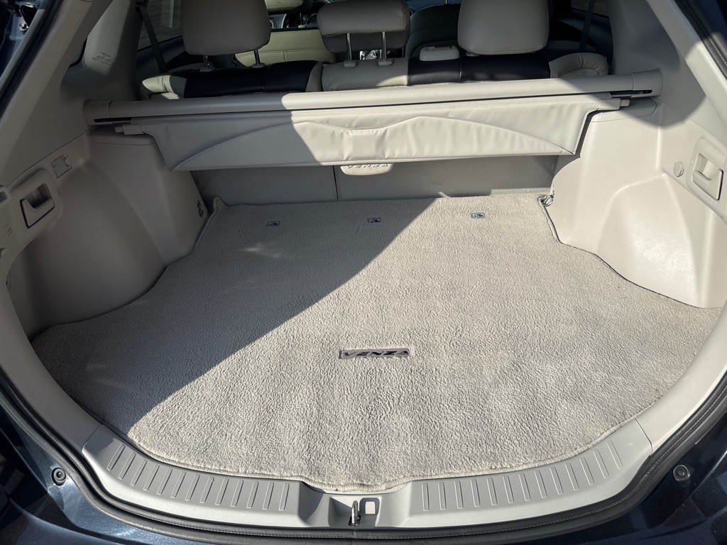 2015 Toyota Venza Image 15