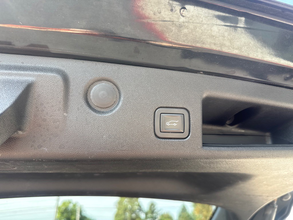 2019 Chevrolet Equinox Image 13