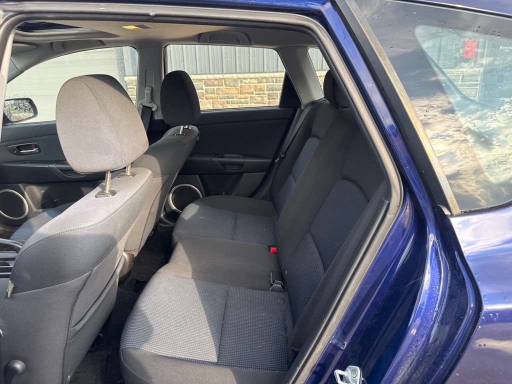 2005 Mazda Mazda3 Image 9