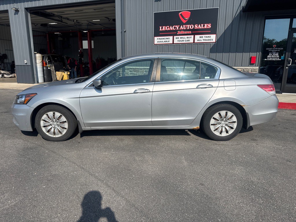 2012 Honda Accord Image 2