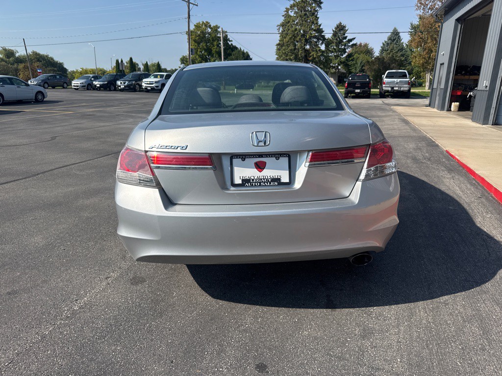 2012 Honda Accord Image 4