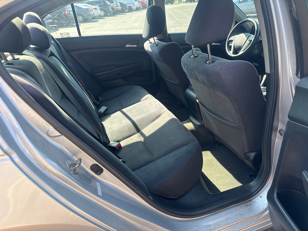 2012 Honda Accord Image 11