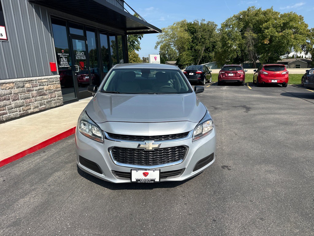 2016 Chevrolet Malibu Image 8