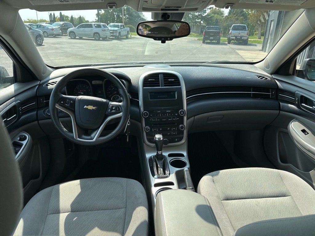 2014 Chevrolet Malibu Image 10