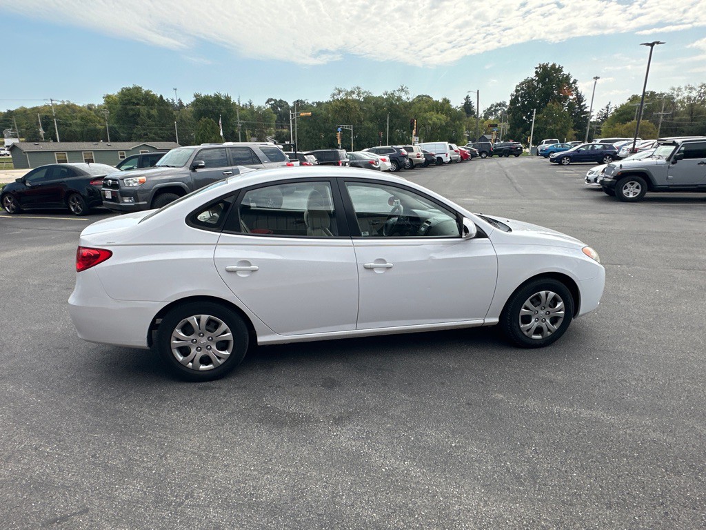 2010 Hyundai Elantra Image 6