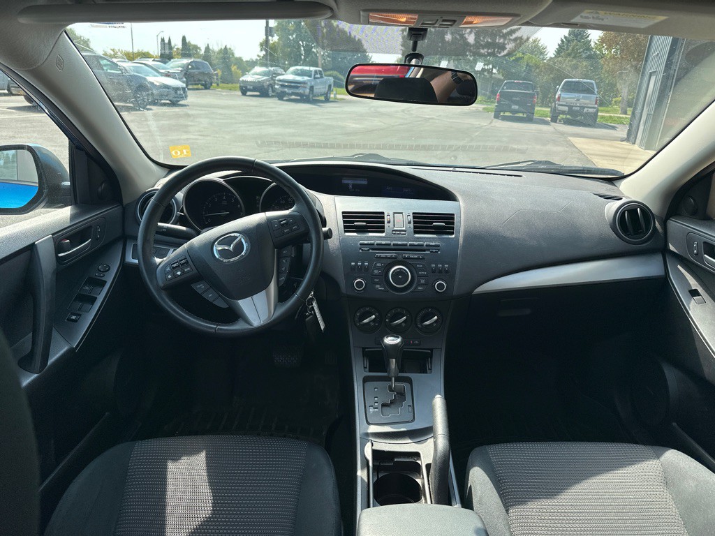 2012 Mazda Mazda3 Image 11