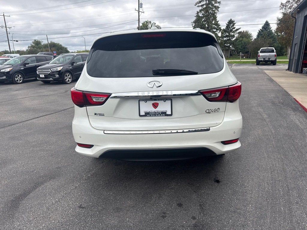 2017 INFINITI QX60 Image 4