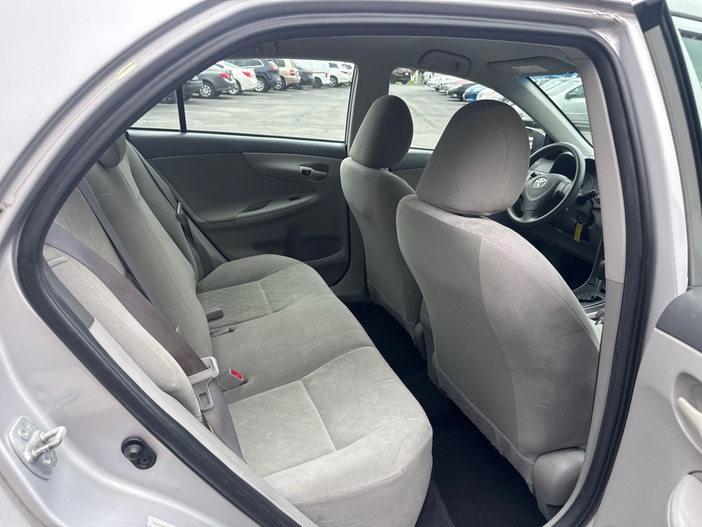 2009 Toyota Corolla Image 11