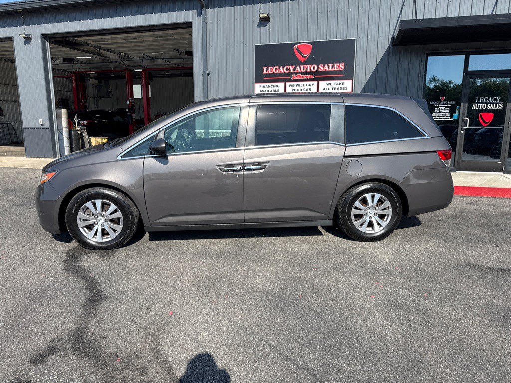 2016 Honda Odyssey Image 2