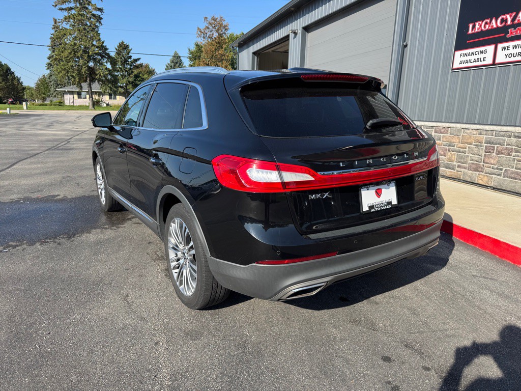 2017 Lincoln MKX Image 3