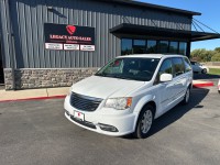 Image for 2014 Chrysler Town & Country Touring ID: 6909672