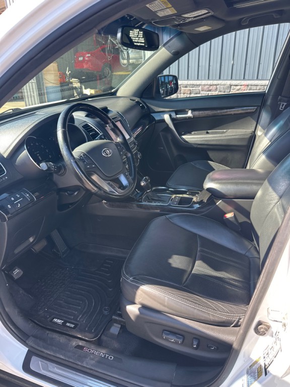 2014 Kia Sorento Image 13
