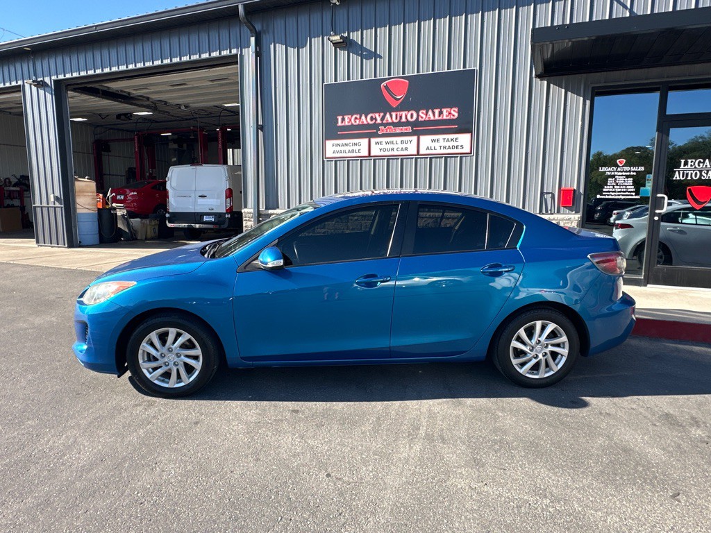2012 Mazda Mazda3 Image 2