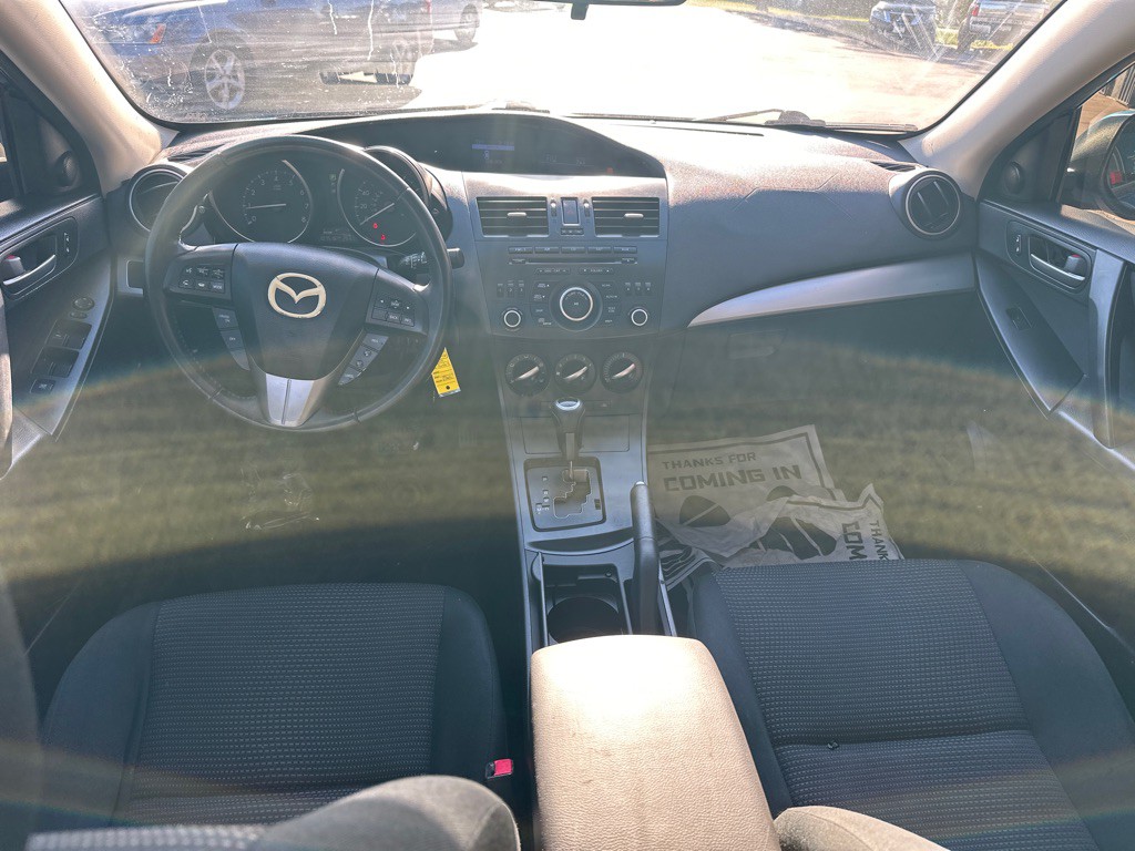 2012 Mazda Mazda3 Image 11