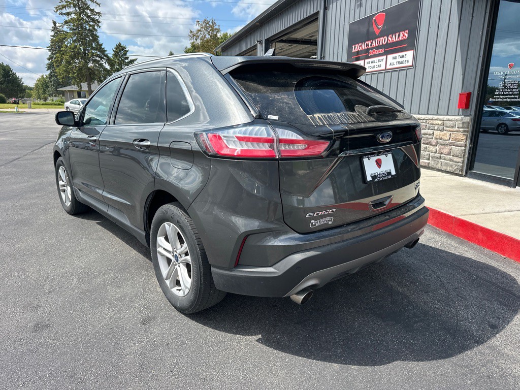 2019 Ford Edge Image 3