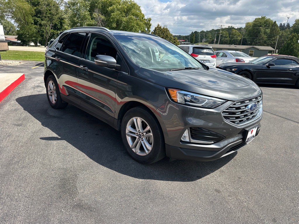 2019 Ford Edge Image 7