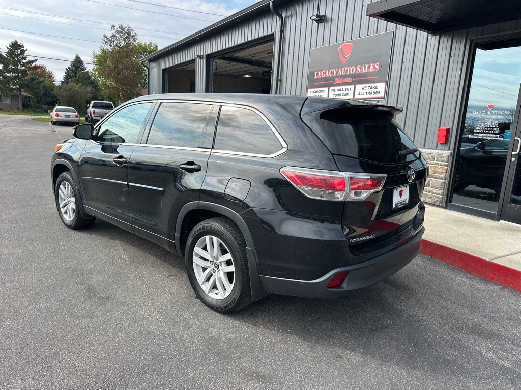 2016 Toyota Highlander Image 3