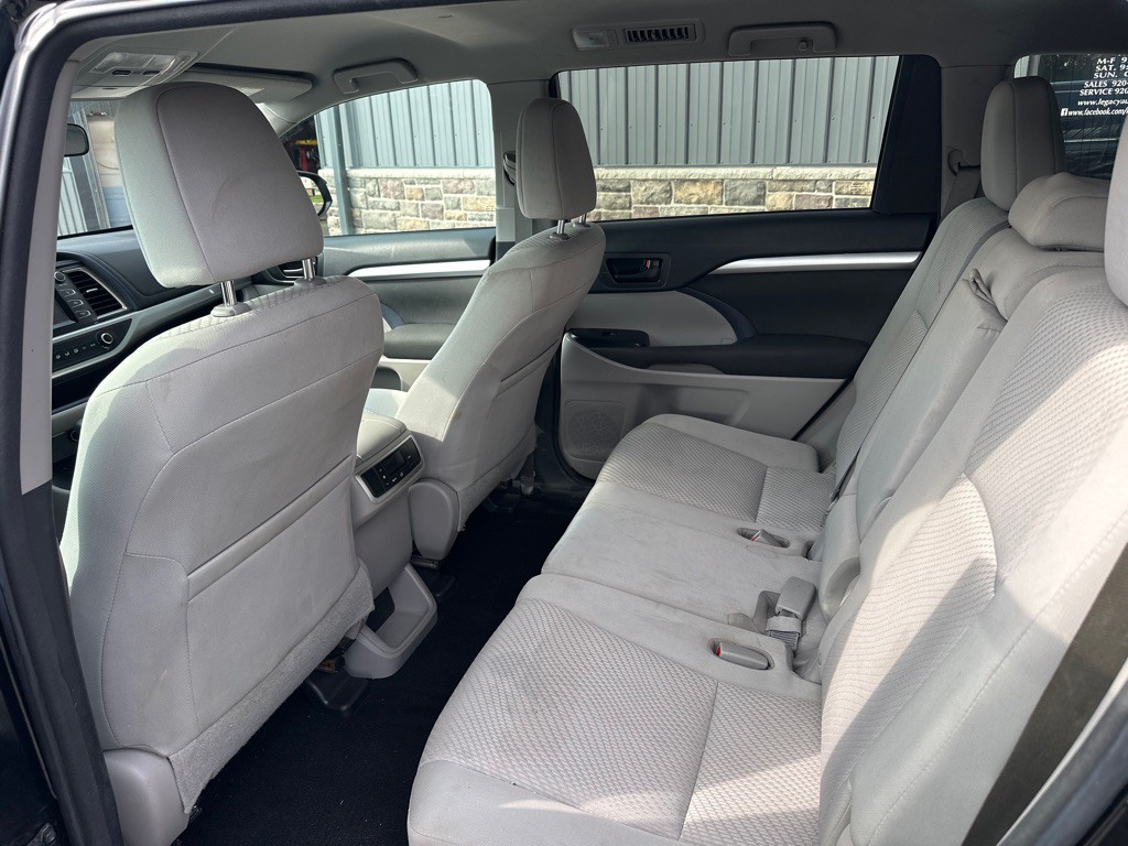 2016 Toyota Highlander Image 7