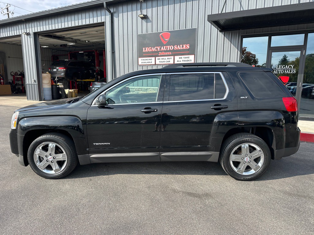 2013 GMC Terrain Image 2